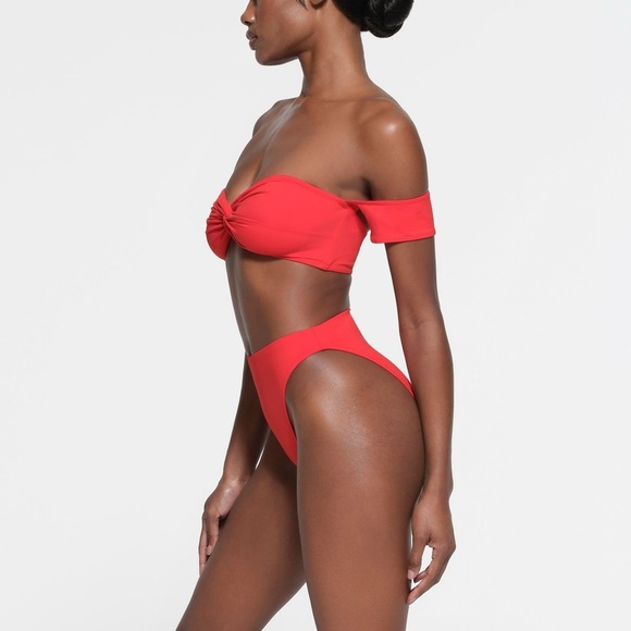 SKIMS Signature Swim HIGH LEG BIKINI BOTTOM | 
COLOR: RUBY | NEW/NWT!!♥️♥️ - Picture 3 of 8